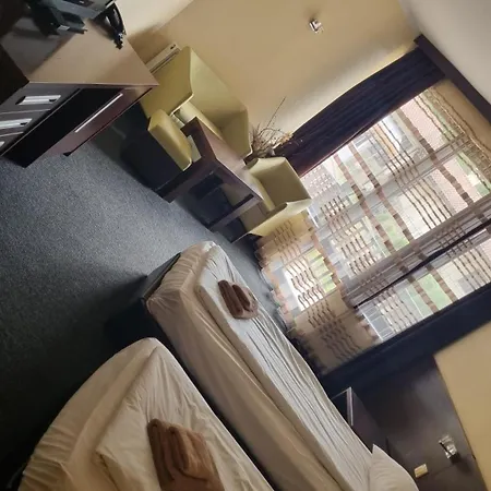ваканционен и спа комплекс островче 2* Razgrad